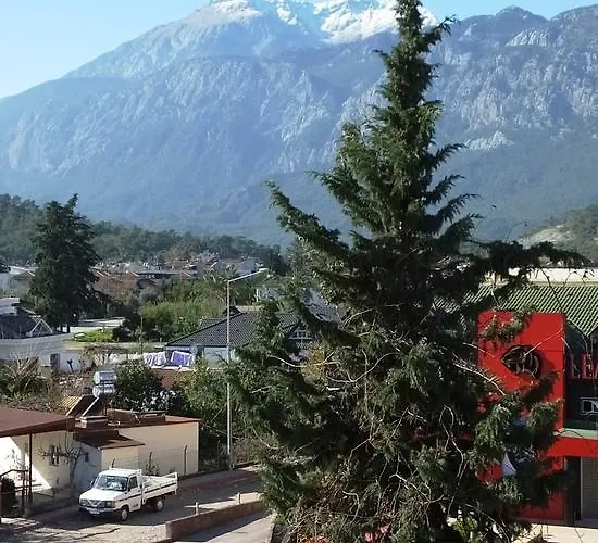 Uygulama Szálloda *